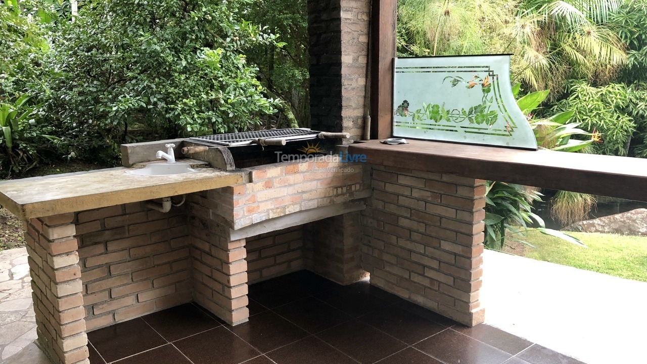 House for vacation rental in Ilhabela (Ribeirão)