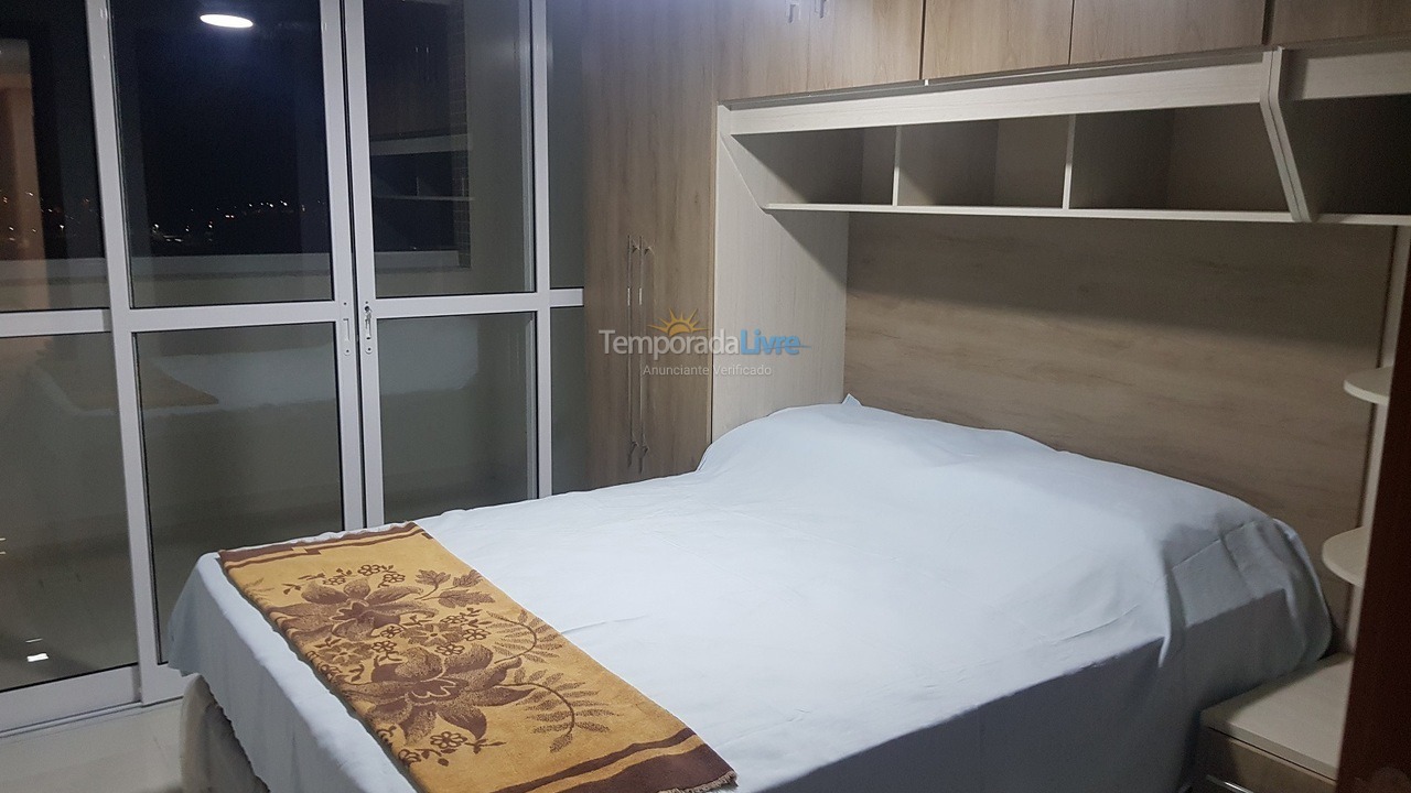 Apartamento para aluguel de temporada em Guarapari (Praia do Morro)