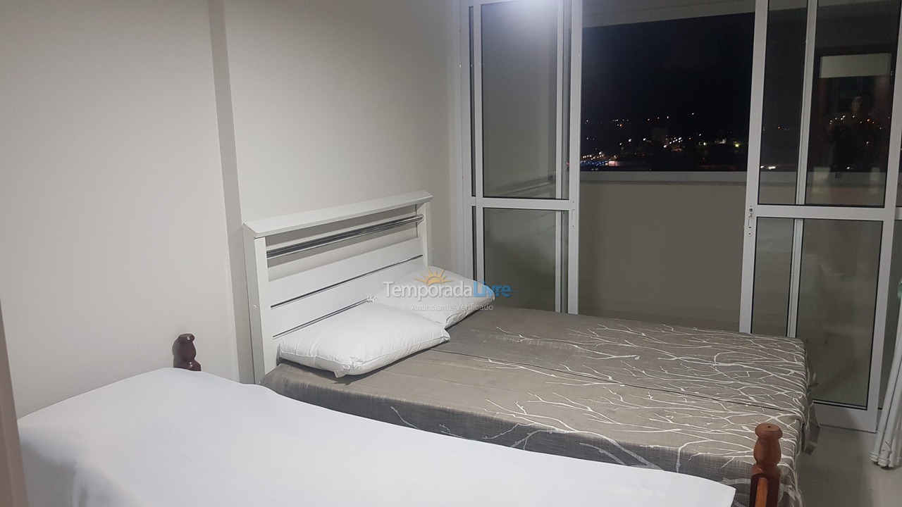 Apartamento para aluguel de temporada em Guarapari (Praia do Morro)