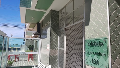 FRENTE  100 MTS DA PRAIA