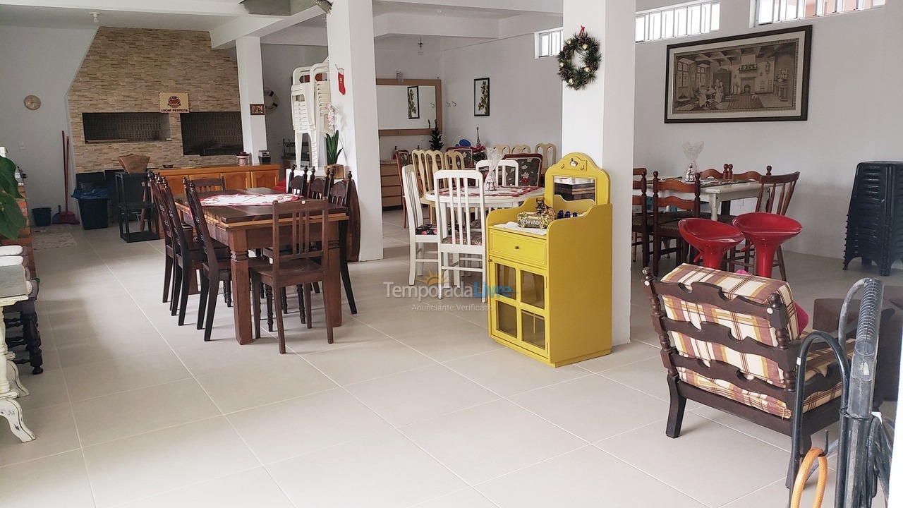 Apartamento para alquiler de vacaciones em Palhoça (Ponta do Papagaio)