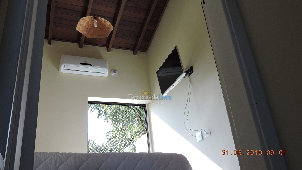 Casa para aluguel de temporada em Ubatuba (Praia das Toninhas)