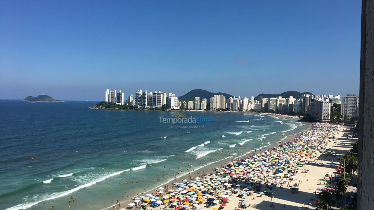 Apartamento para aluguel de temporada em Guarujá (Pitangueiras)
