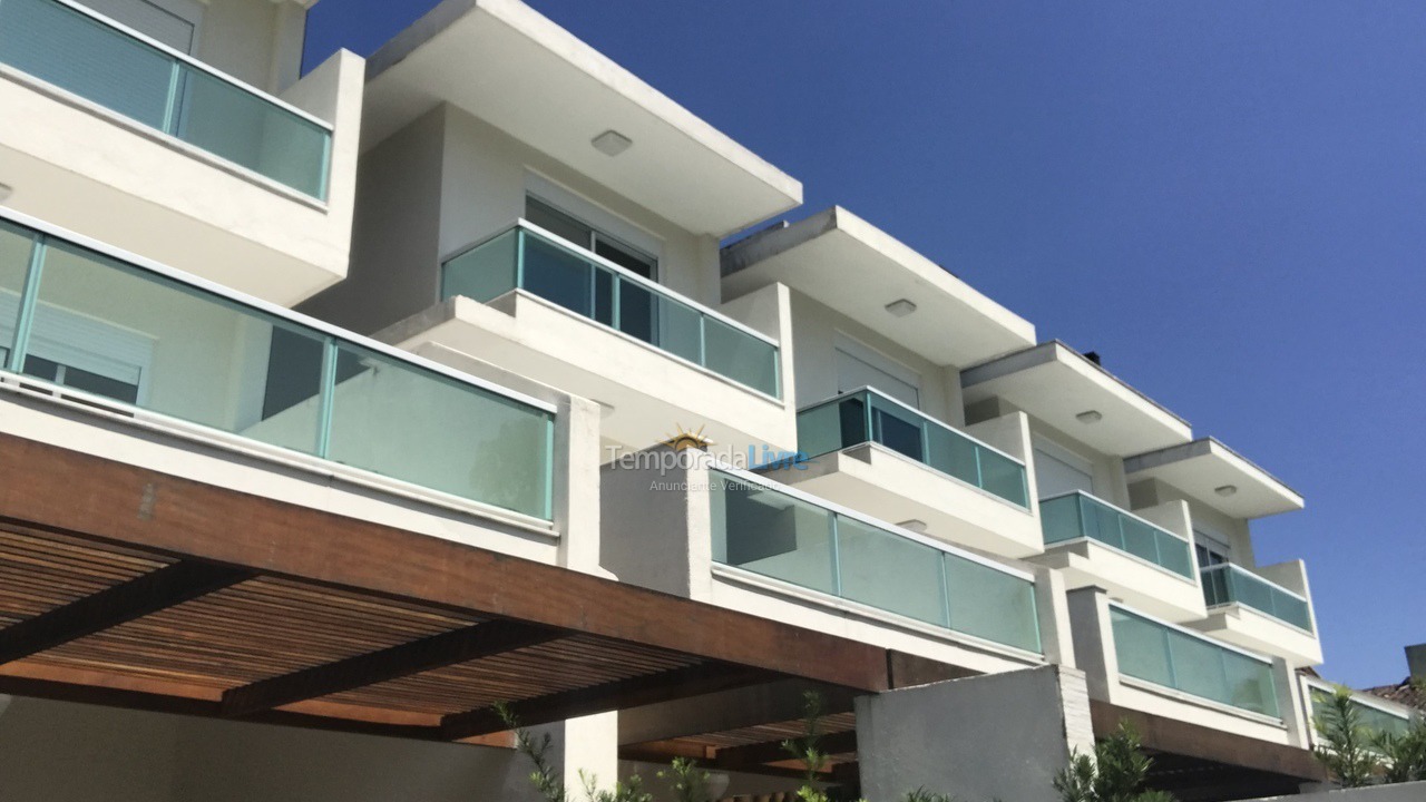 Casa para aluguel de temporada em São Sebastião (Juquehy)