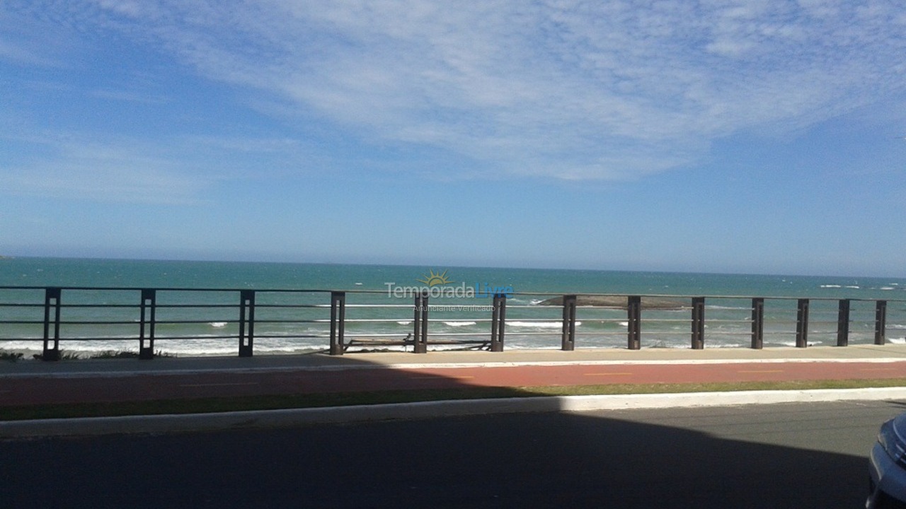 Apartamento para alquiler de vacaciones em Guarapari (Praia do Morro)