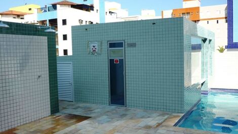 Sauna com acesso à piscina 