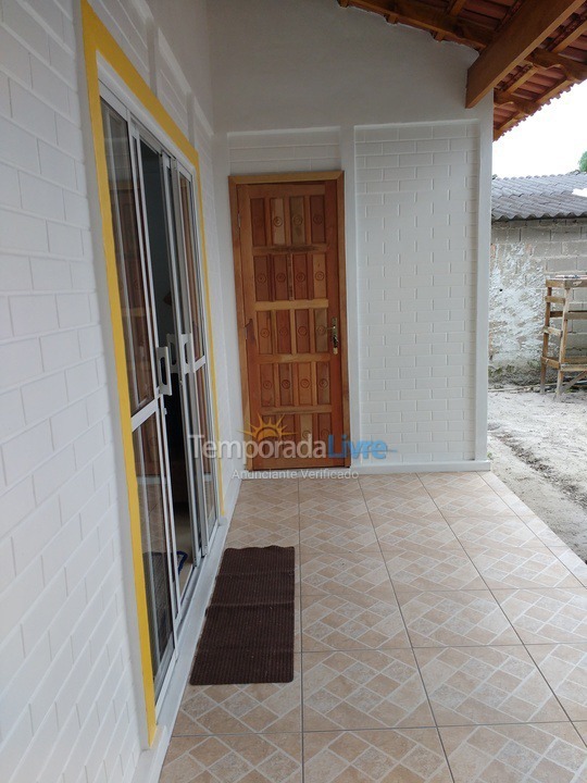 Casa para alquiler de vacaciones em Cananéia (Ilha Comprida Boqueirão Sul Em Frente à Cananéia)