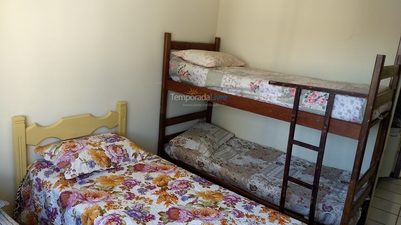 Apartment for vacation rental in Guarapari (Praia do Morro)