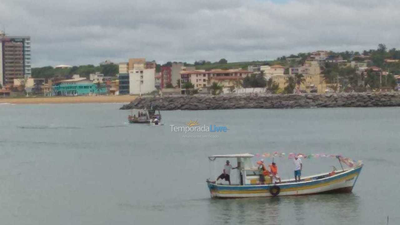 Apartment for vacation rental in Marataizes (Praia Central Frente Para O Mar)