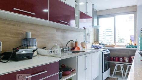 Apartment in Botafogo for Rent by Season