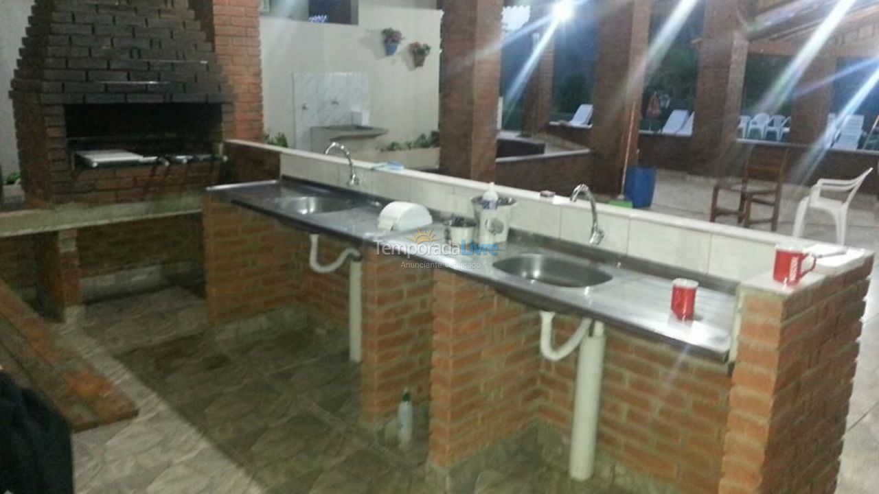 Chácara / sítio para aluguel de temporada em Nazaré Paulista (Ribeirao Acima)