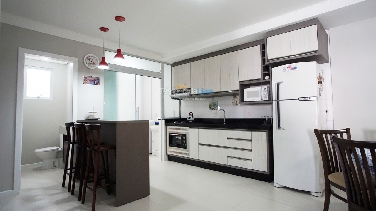 Apartamento para aluguel de temporada em Florianopolis (Praia dos Ingleses)