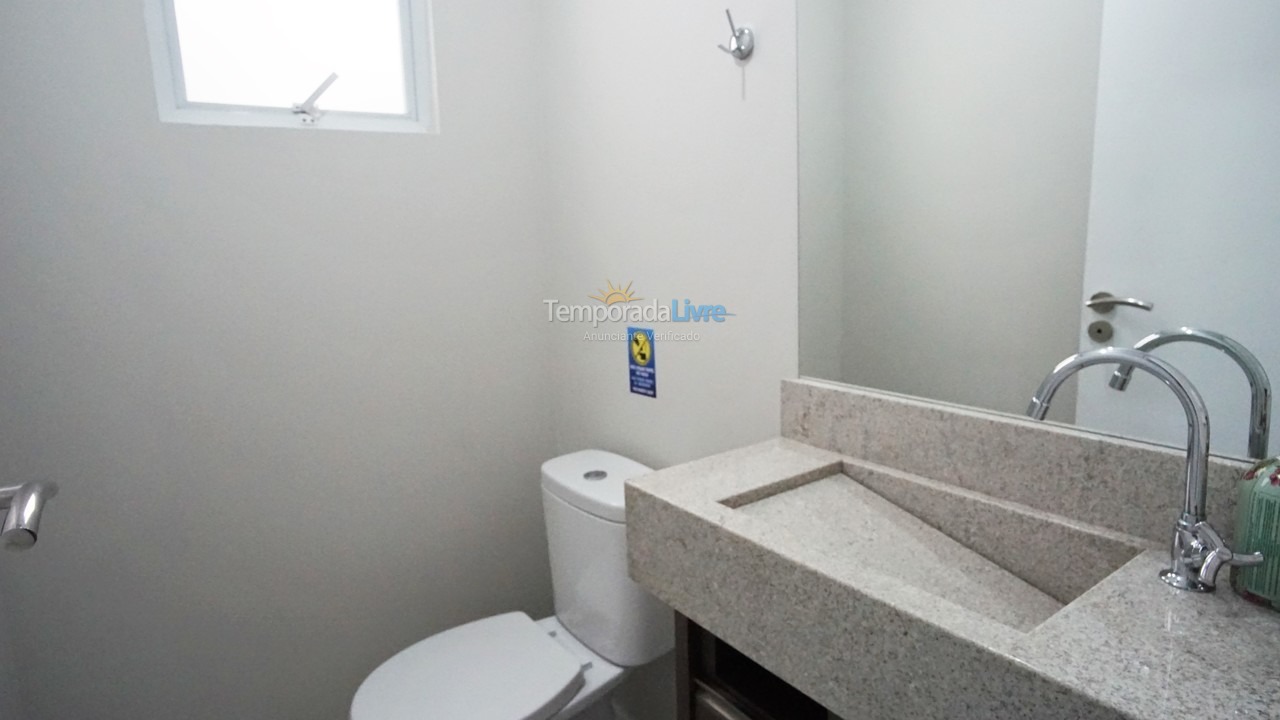 Apartamento para aluguel de temporada em Florianopolis (Praia dos Ingleses)