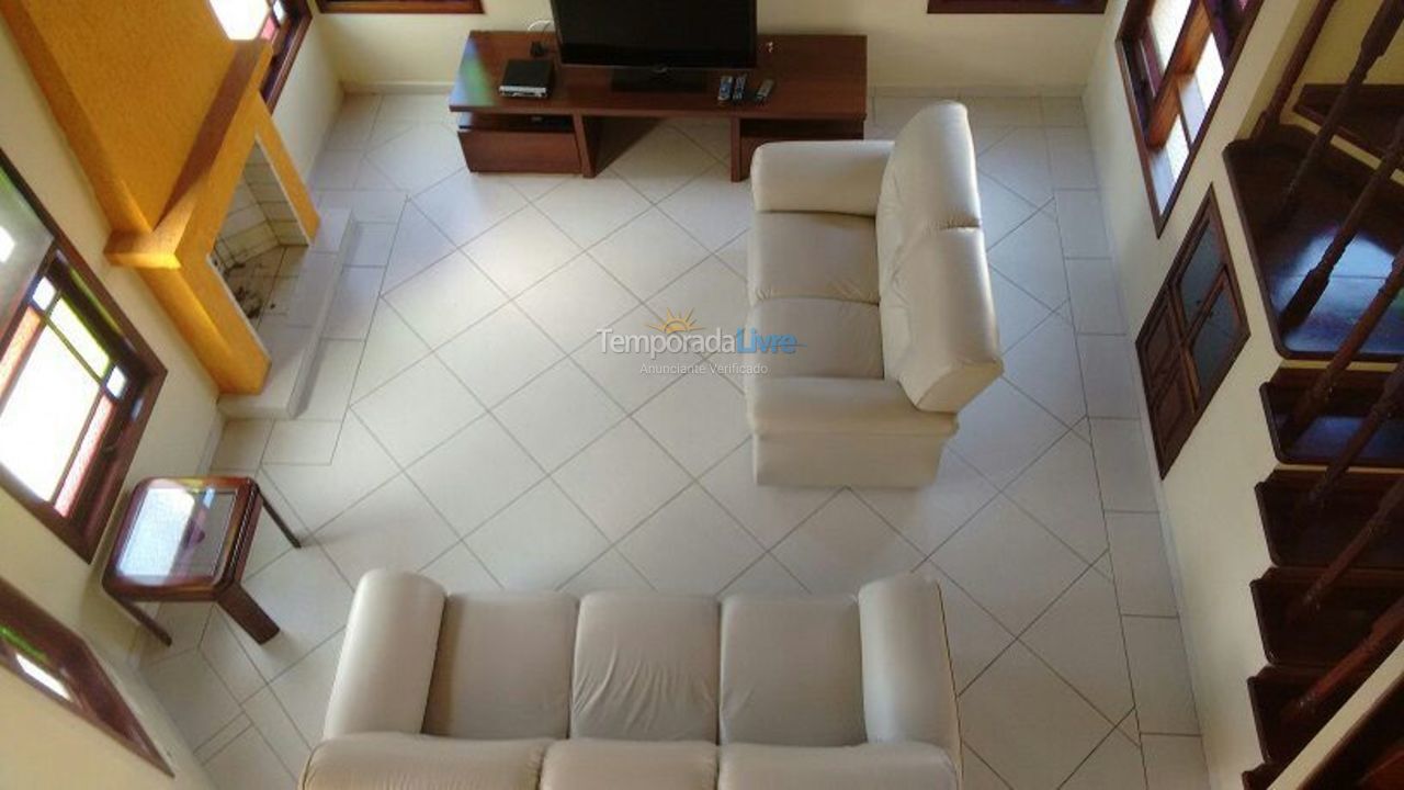 House for vacation rental in Bertioga (Condominio Morada da Praia)