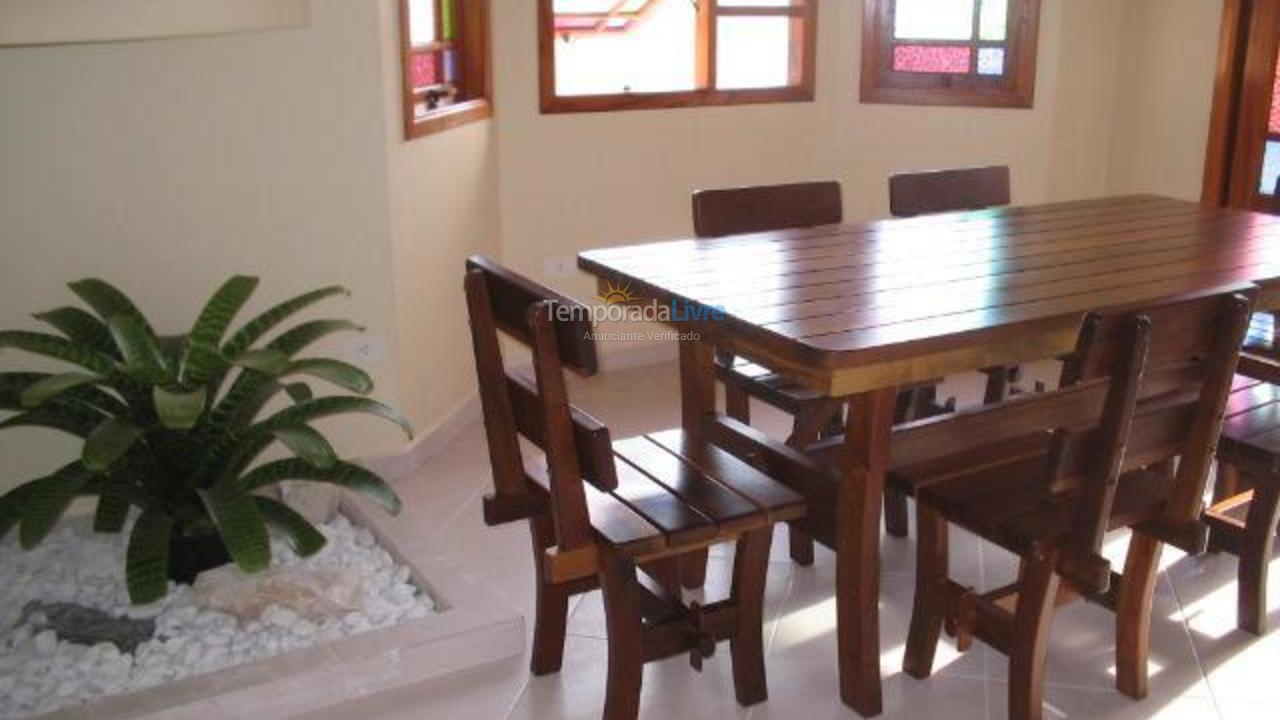House for vacation rental in Bertioga (Condominio Morada da Praia)