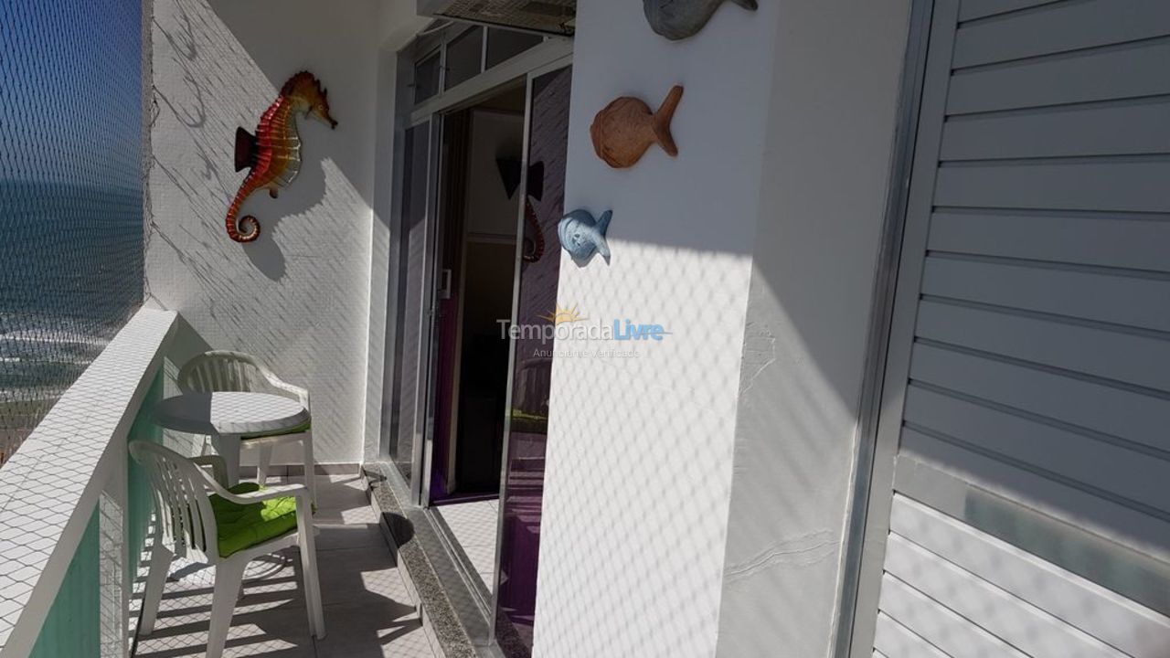 Apartamento para aluguel de temporada em Guarujá (Pitangueiras)