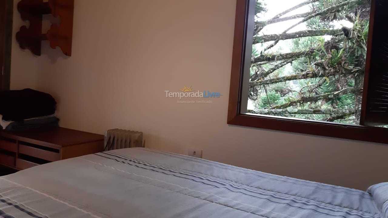 House for vacation rental in Campos do Jordão (Loteamento Véu da Noiva)