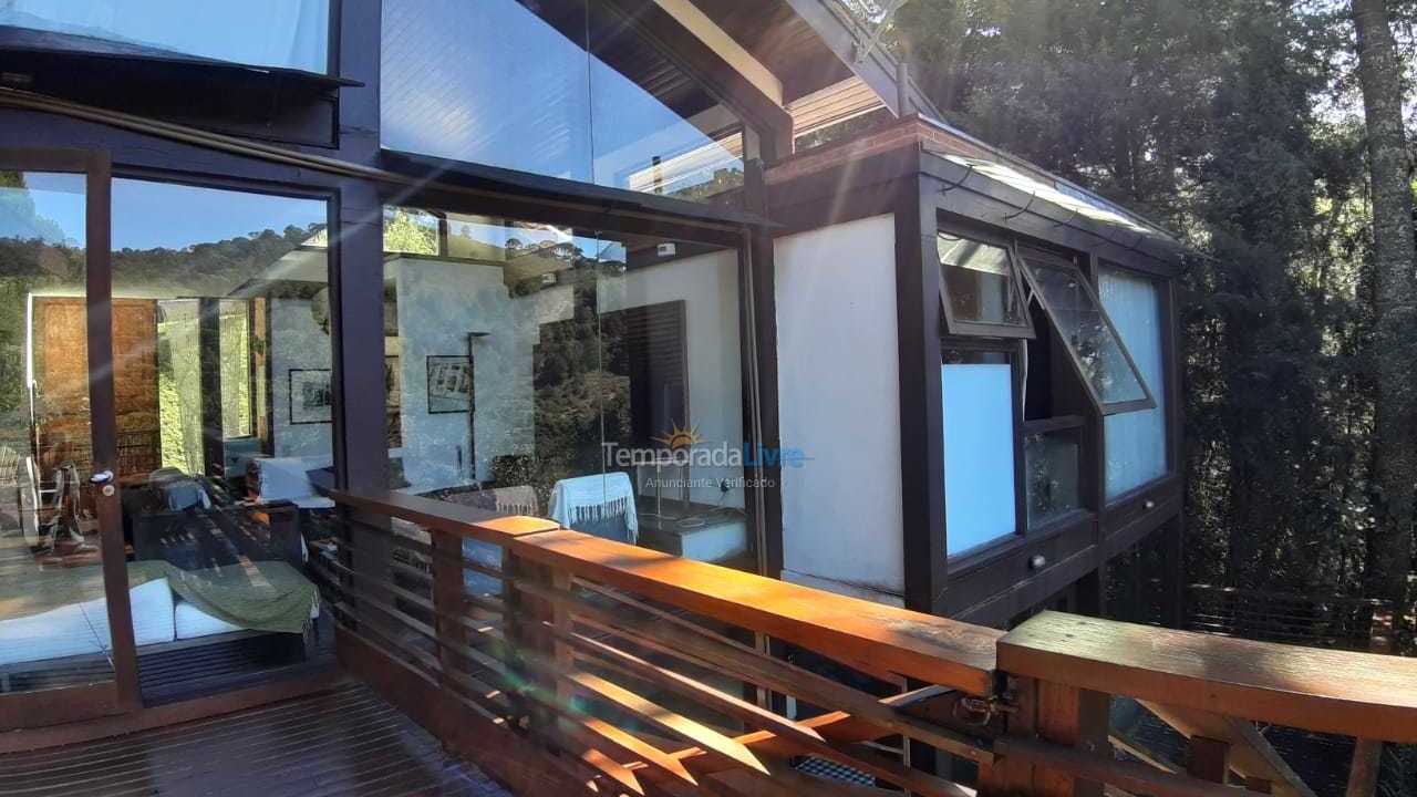 House for vacation rental in Campos do Jordão (Loteamento Véu da Noiva)