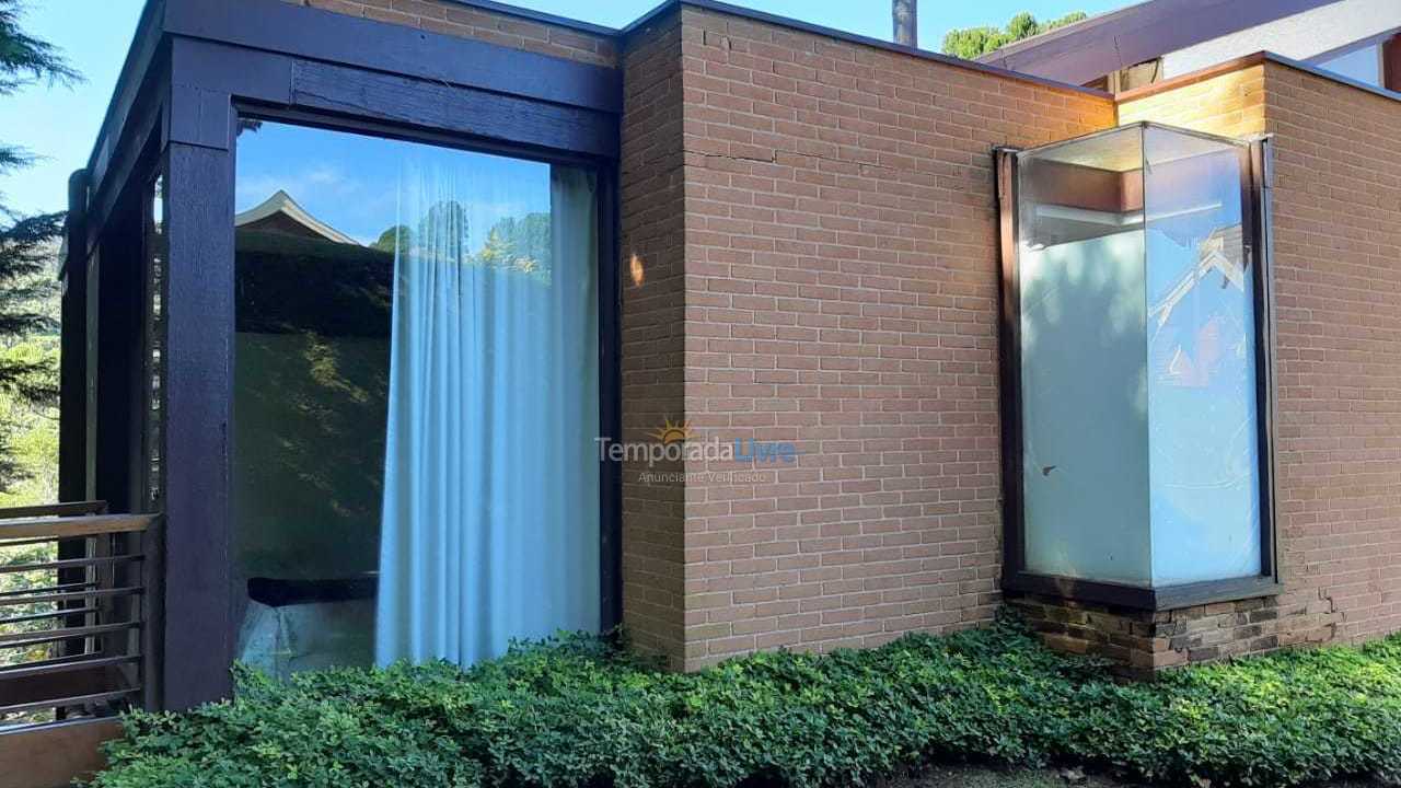 House for vacation rental in Campos do Jordão (Loteamento Véu da Noiva)