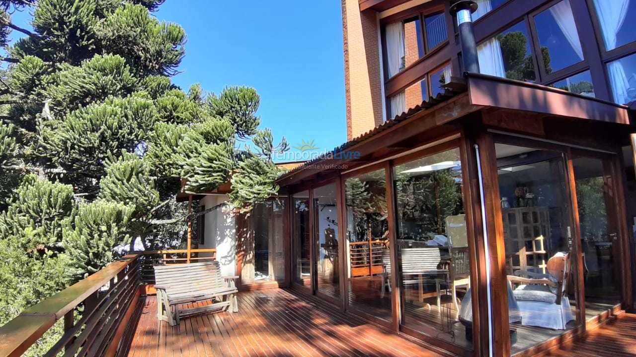 House for vacation rental in Campos do Jordão (Loteamento Véu da Noiva)