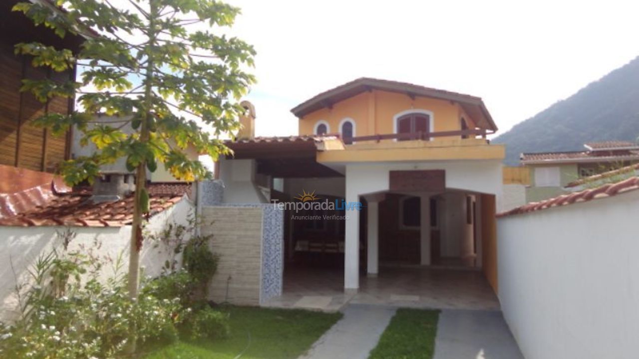 Casa para aluguel de temporada em Ubatuba (Praia do Lázaro)