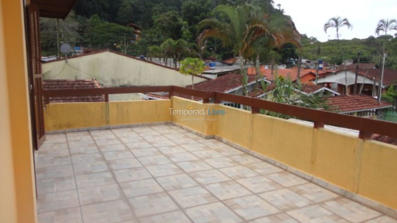 Casa para aluguel de temporada em Ubatuba (Praia do Lázaro)
