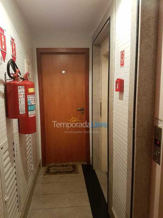 Apartamento para alquiler de vacaciones em Guarapari (Praia do Morro)