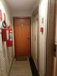 Ap de 3 dormitorios, 2 baños, vistas al mar, Wi-fi, C / garaje.