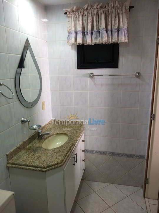 Apartment for vacation rental in Guarapari (Praia do Morro)
