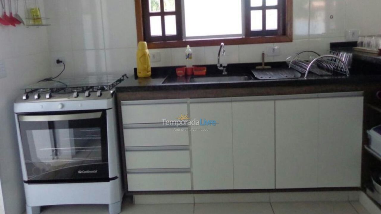 Casa para alquiler de vacaciones em Ubatuba (Maranduba)