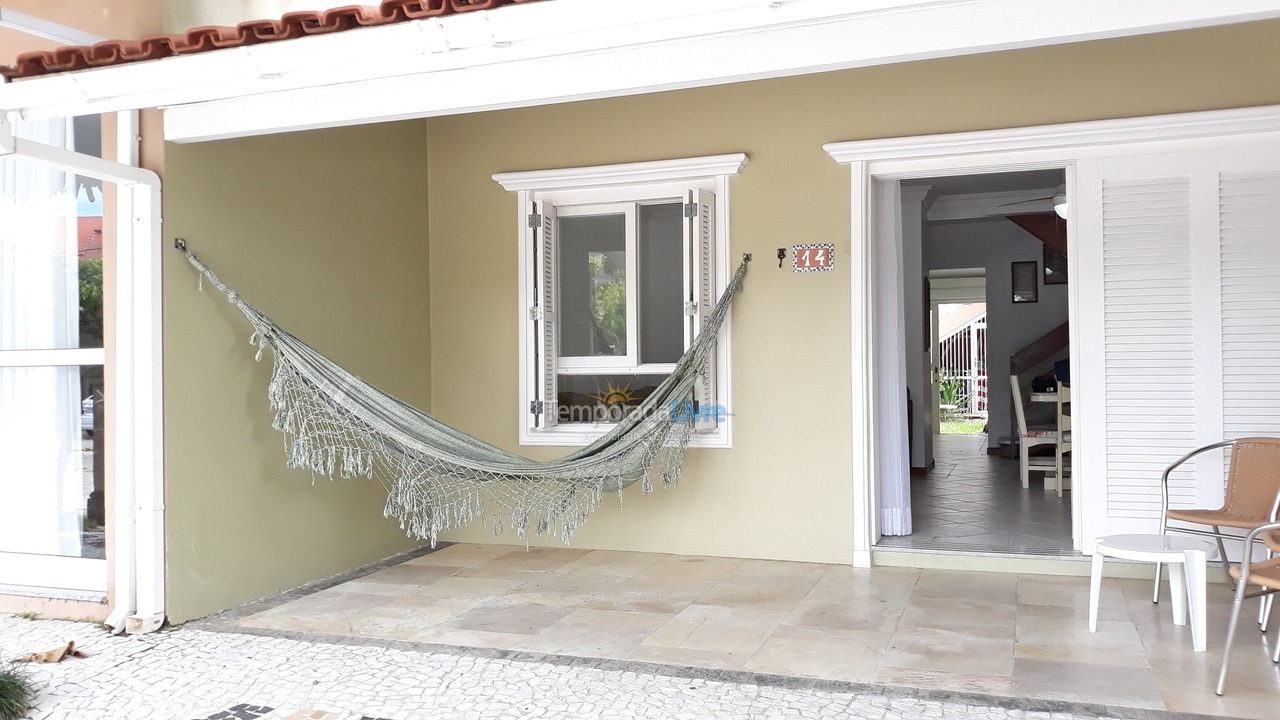Apartamento para alquiler de vacaciones em Florianópolis (Jurere Tradicional)
