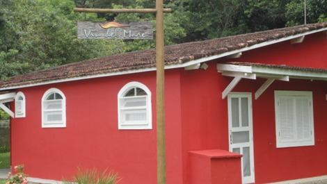 Chales en Vila Cerrada Cerca de la Playa para Familias