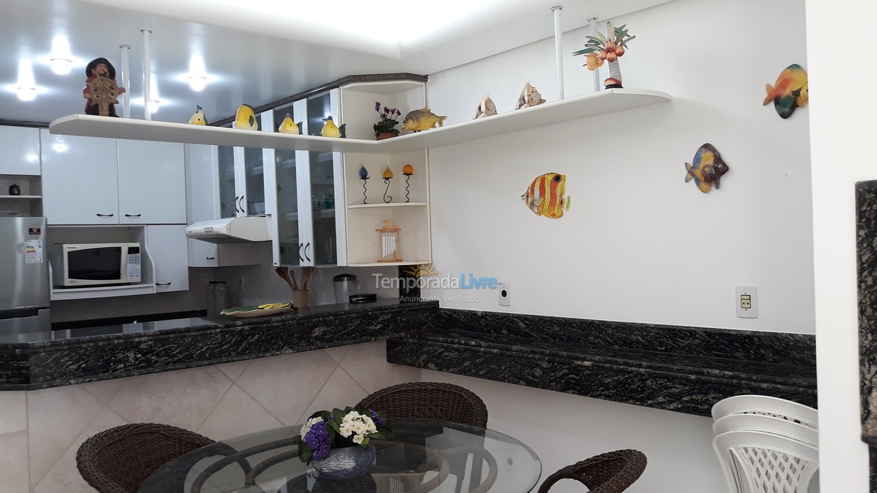 Apartamento para alquiler de vacaciones em Florianópolis (Jurere Tradicional)
