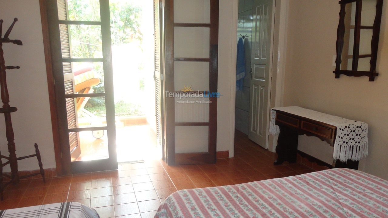 House for vacation rental in Ubatuba (Praia do Lázaro)