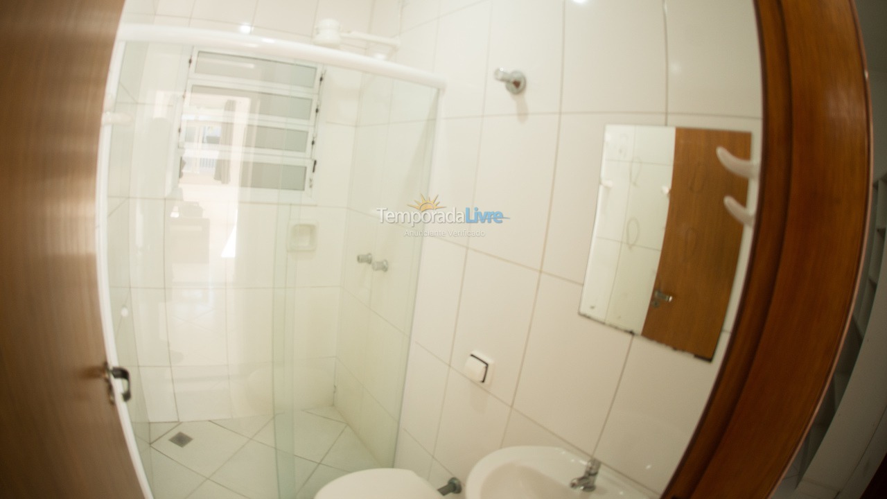 Apartamento para aluguel de temporada em Ubatuba (Praia Grande)