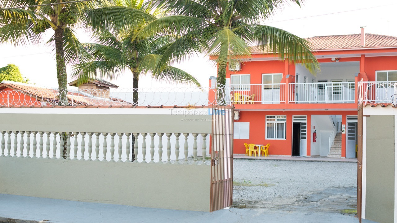 Apartamento para aluguel de temporada em Ubatuba (Praia Grande)