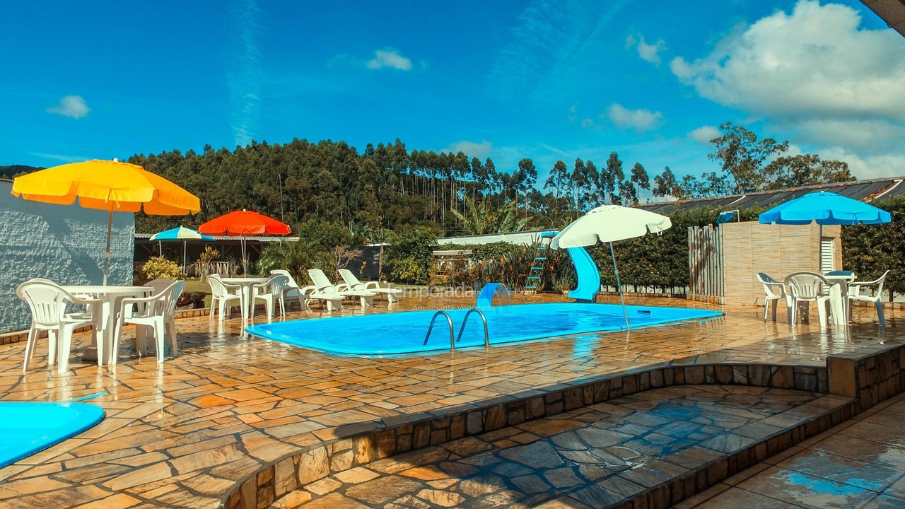 Casa para aluguel de temporada em Penha (Centro)