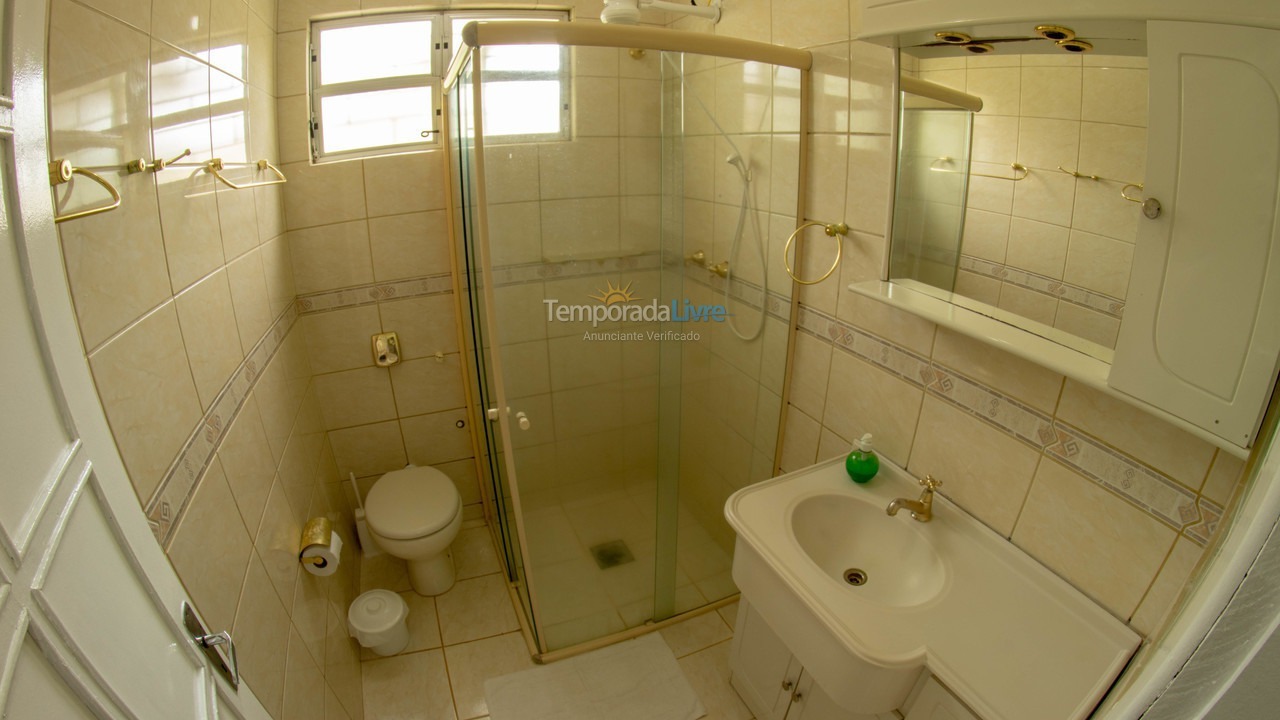 Casa para aluguel de temporada em Penha (Centro)