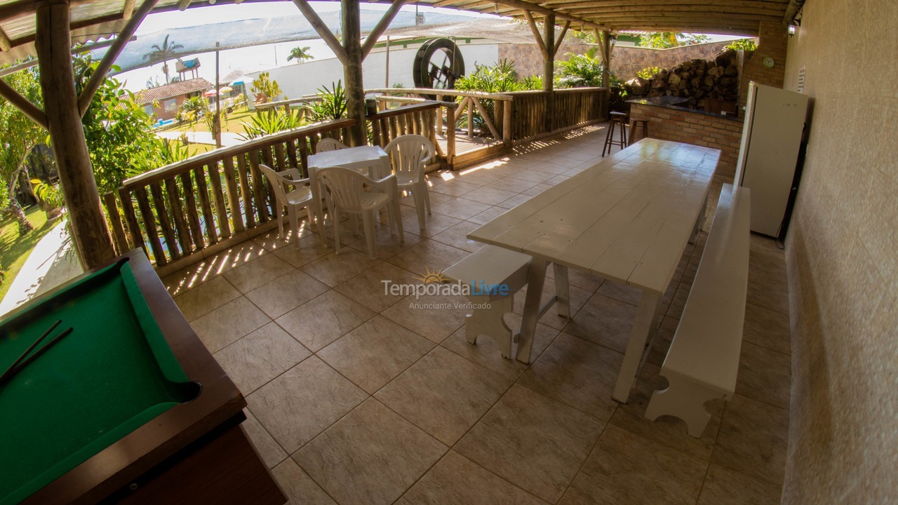 Casa para aluguel de temporada em Penha (Centro)