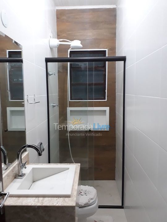 Casa para aluguel de temporada em Ubatuba (Maranduba)