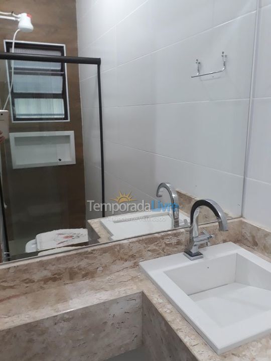 Casa para aluguel de temporada em Ubatuba (Maranduba)