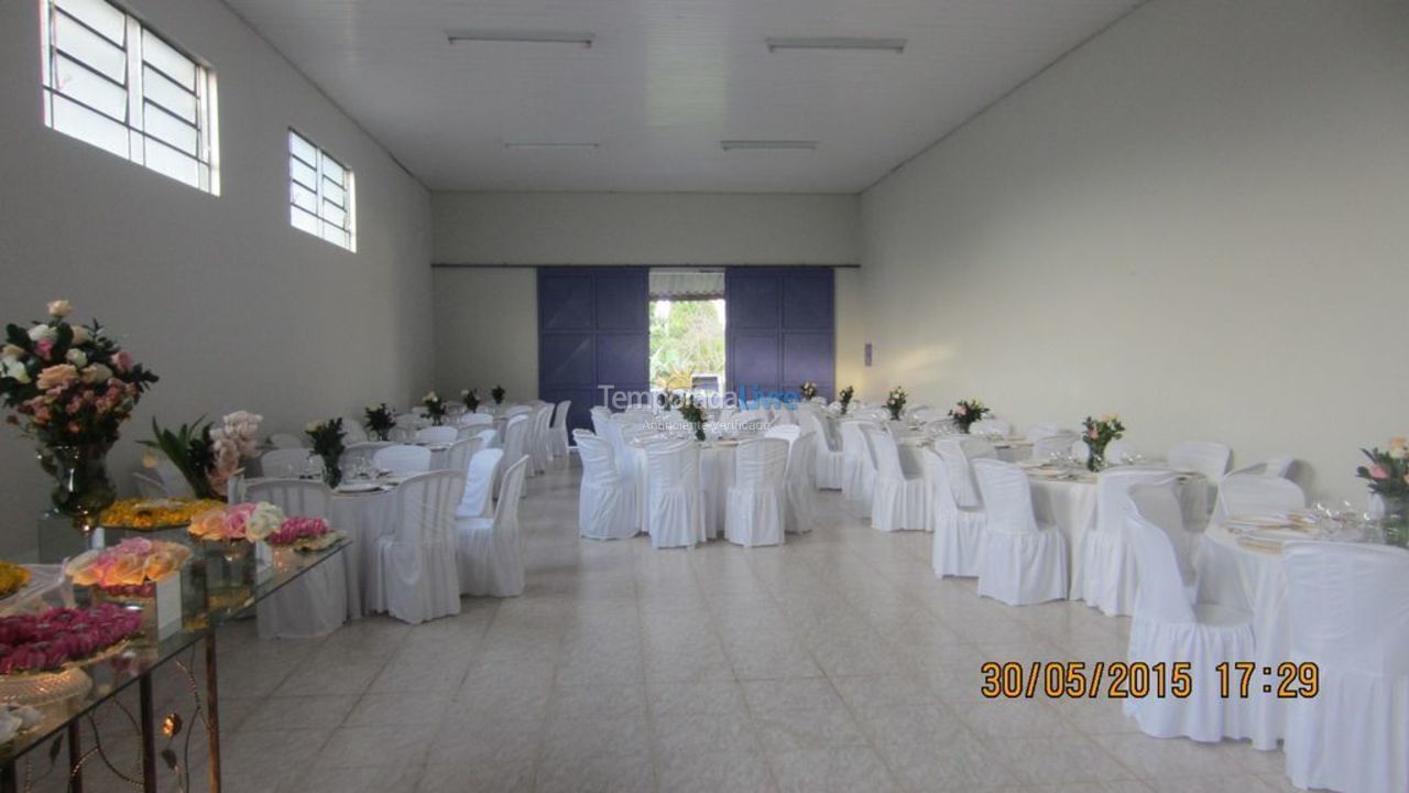 Chácara / sítio para aluguel de temporada em Biritiba Mirim (Biritiba Mirim)