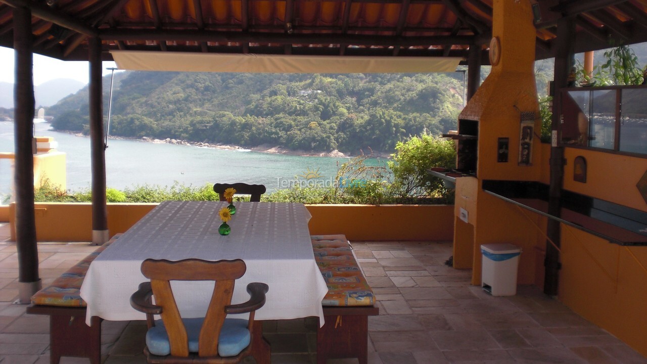 Casa para alquiler de vacaciones em Ubatuba (Praia da Santa Rita)