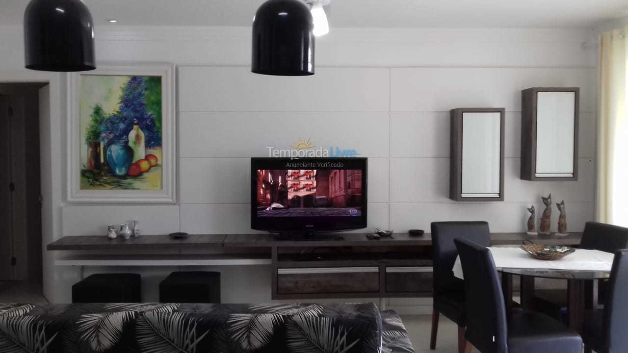 Apartamento para aluguel de temporada em Florianópolis (Cachoeira do Bom Jesus)
