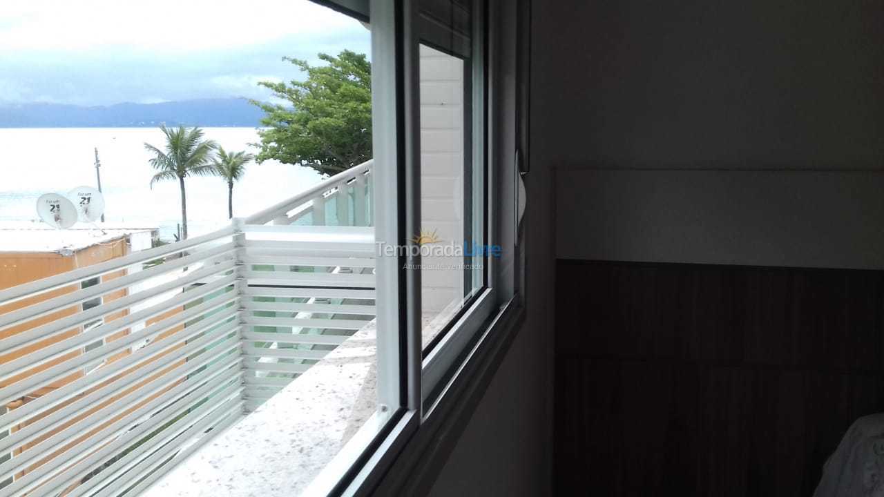 Apartamento para aluguel de temporada em Florianópolis (Cachoeira do Bom Jesus)