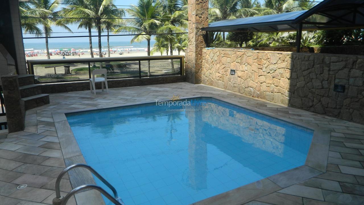 Apartment for vacation rental in Praia Grande (Vila Tupi)