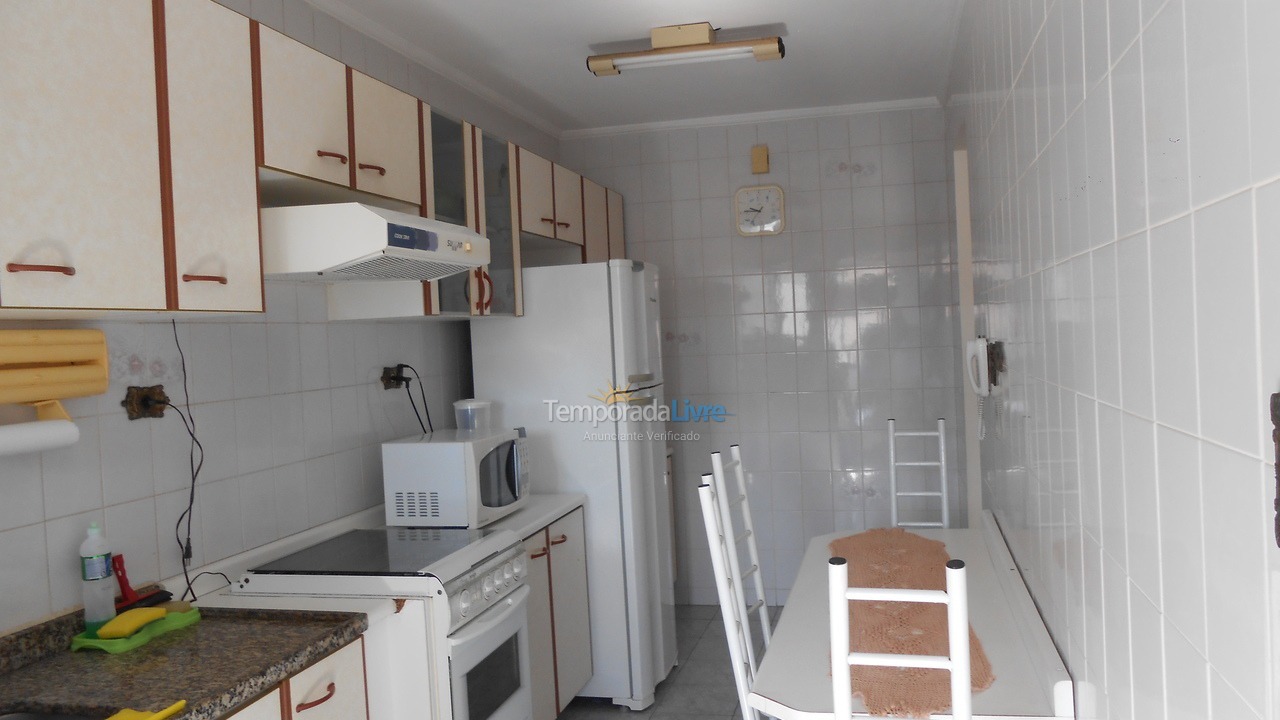 Apartamento para aluguel de temporada em Praia Grande (Guilhermina)
