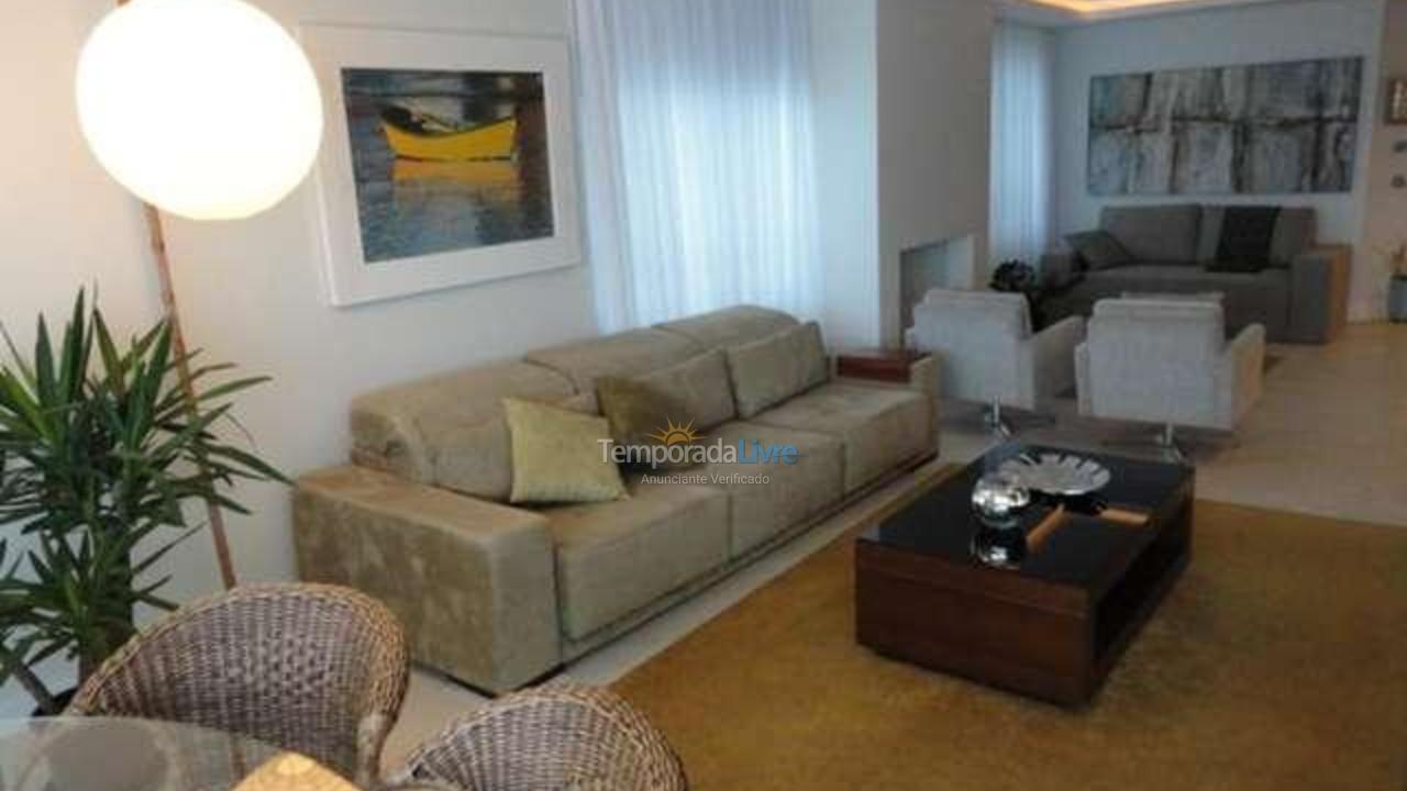 Apartment for vacation rental in Balneário Camboriú (Barra Sul)