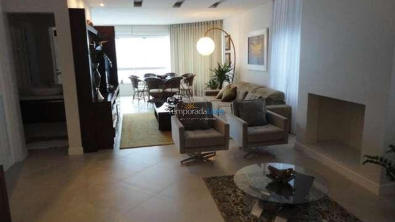 Apartment for vacation rental in Balneário Camboriú (Barra Sul)