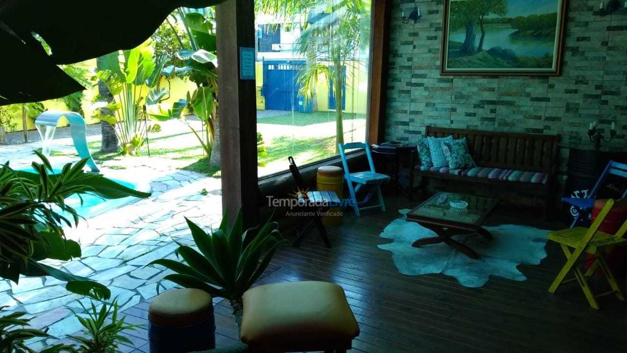 Casa para aluguel de temporada em Balneário Camboriú (Vila Real)